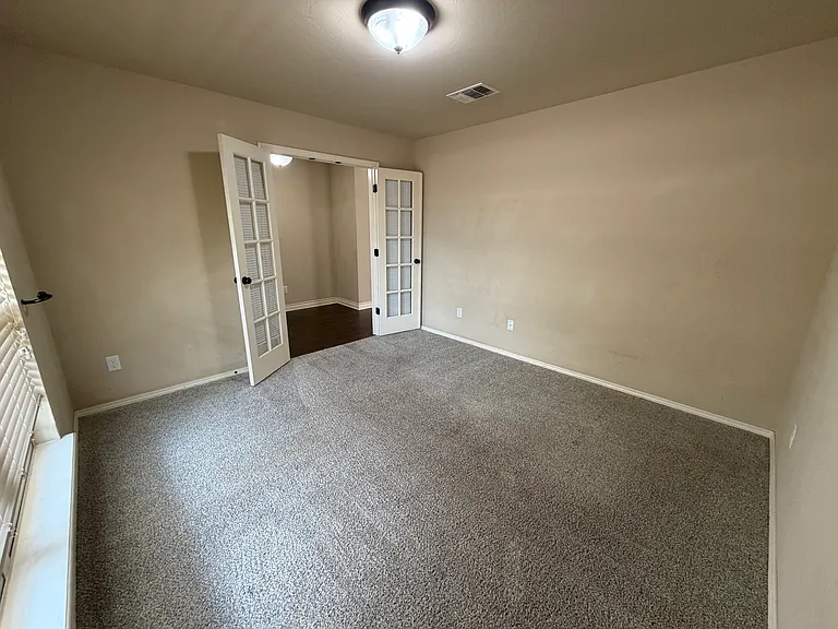 3420 Bear Mountain Dr — Photo 7