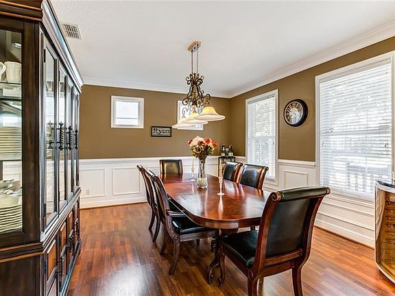 5th image of 14551 Tanja King Blvd