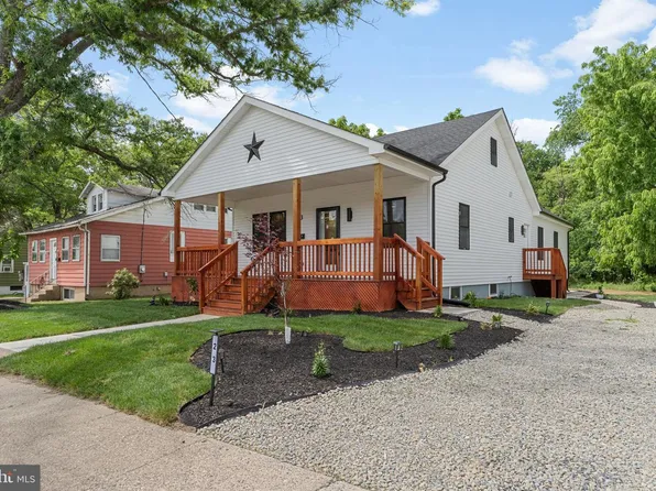 23 Gloucester Ave, Lawnside, NJ 08045