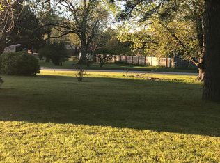 801 E Wilbarger St, Bowie, TX 76230