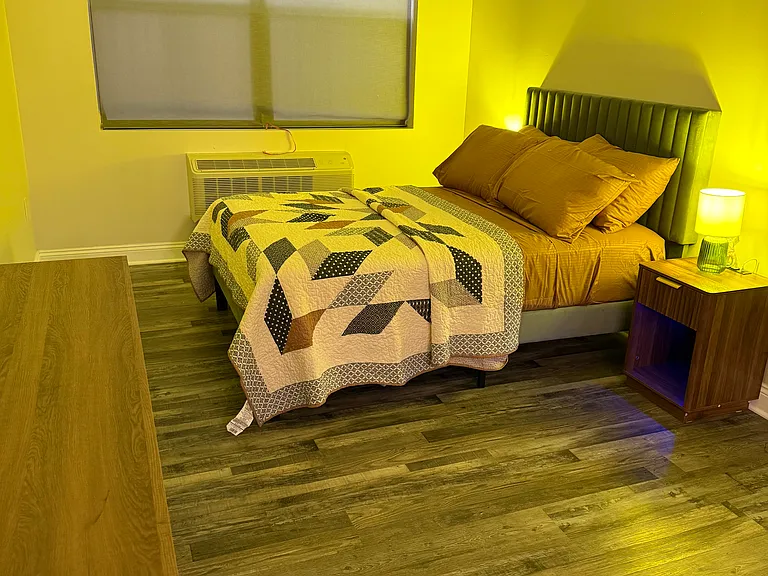6400 Jefferson St #206 — Photo 9