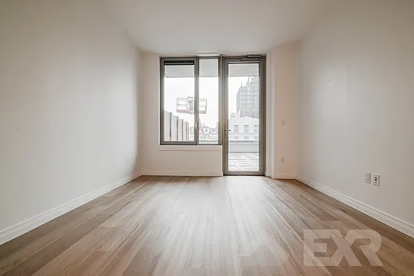 Rented by EXR | media 3