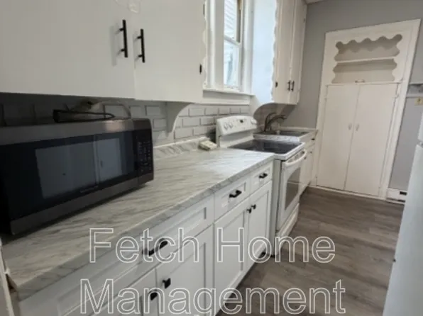 569 W Philadelphia St, York, PA