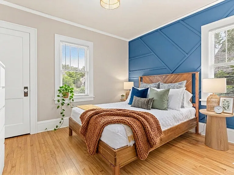 1157 Charles Ave #1 — Photo 14