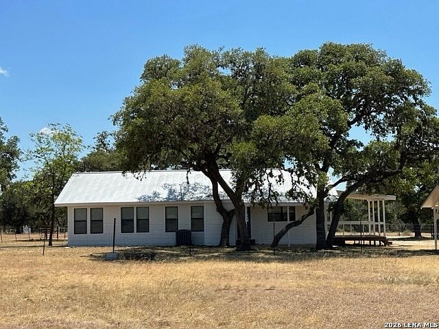 1st image of 373 PINE TREE