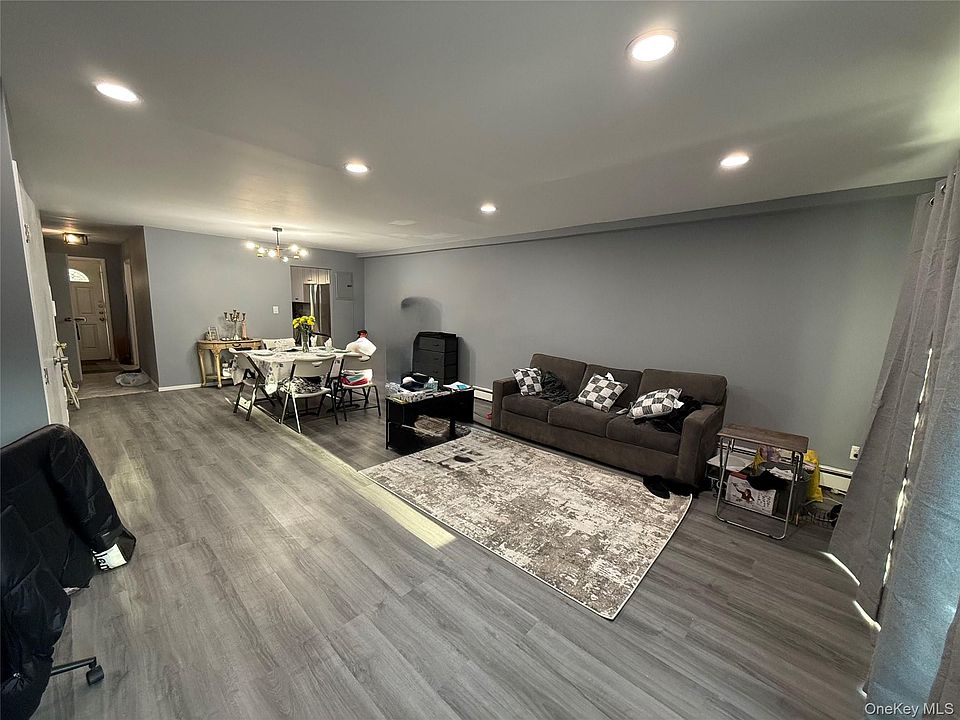 1st image of 920 Broadway #5
