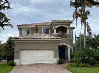 32 Country Lake Cir, Boynton Beach, FL 33436