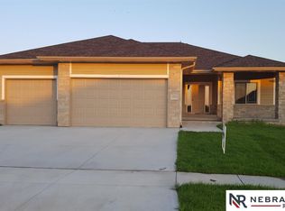 1717 W Big Sky Rd, Lincoln, NE 68521