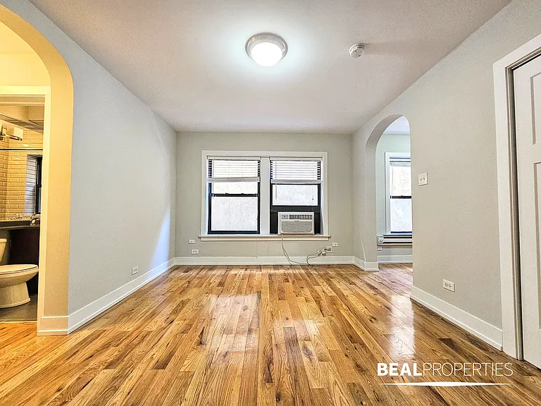 550 W Arlington — Photo 20