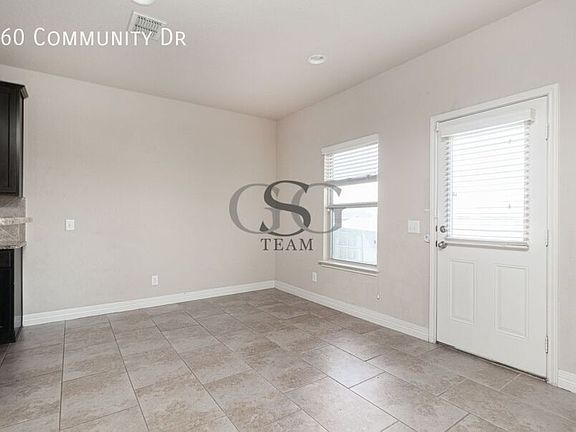 5th image of 660 Community Dr