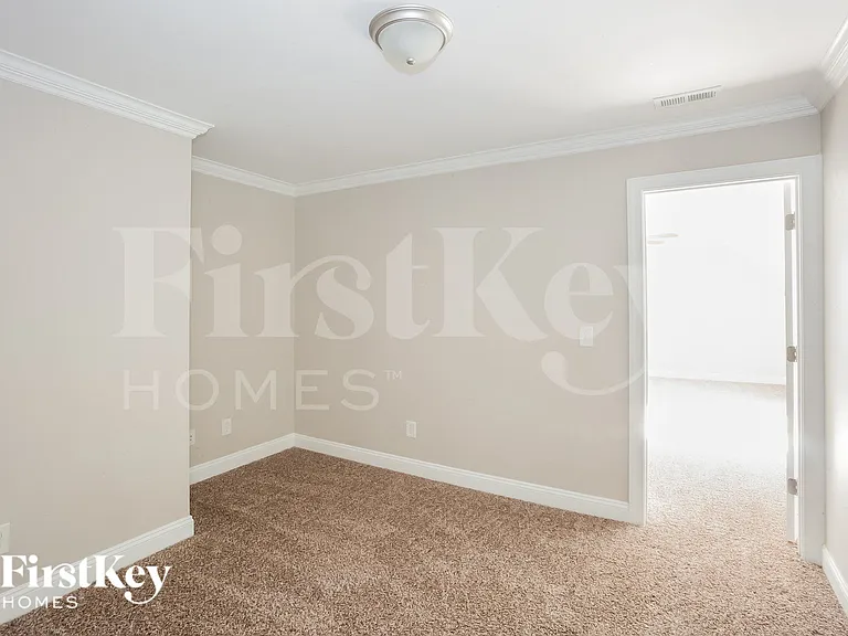 10125 Allison Taylor Ct — Photo 13