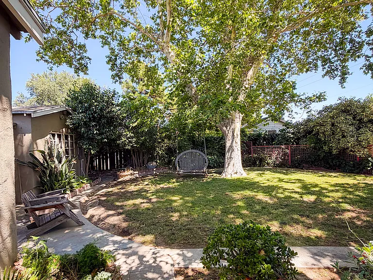 625 Adams Ave — Photo 27