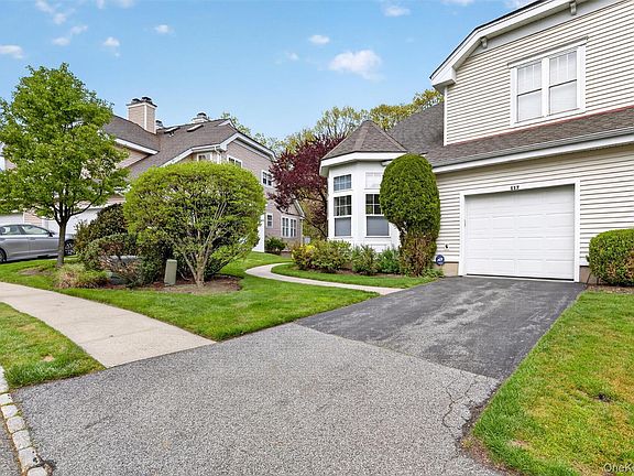 2nd image of 117 Winding Ridge Road