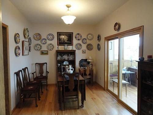 3rd image of 2447 Timberlea Cir