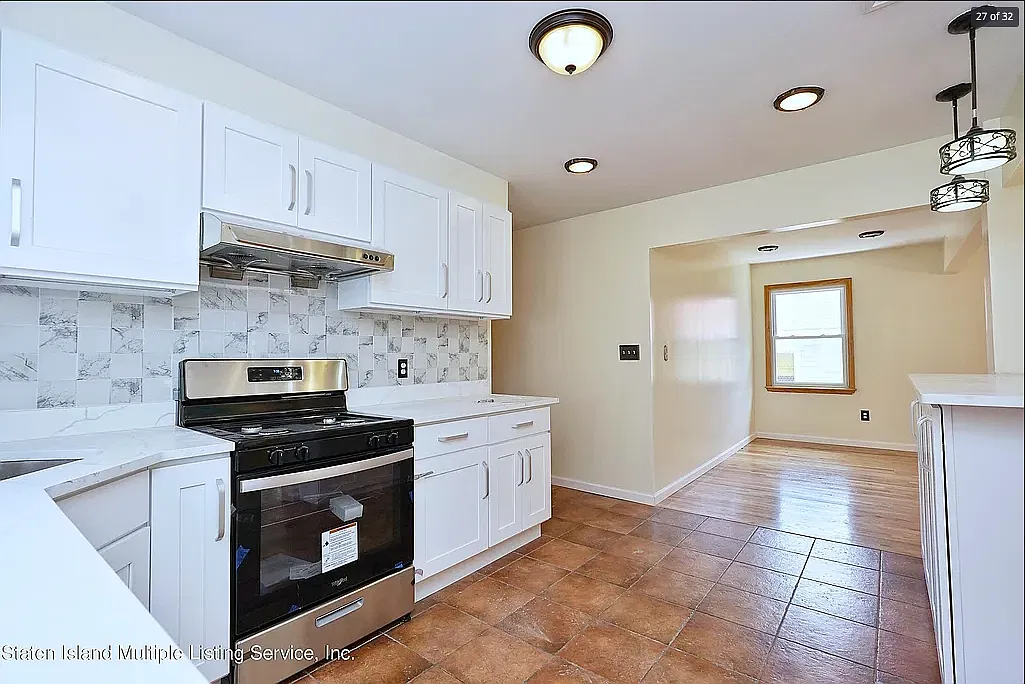 3 bed, 1200 sqft, $2,900 — Photo 1
