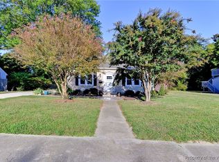 5 Monument Dr, Williamsburg, VA 23185