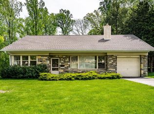 608 Rose Hill Rd, Broomall, PA 19008