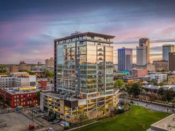 300 E 3rd St APT 502, Little Rock, AR 72201