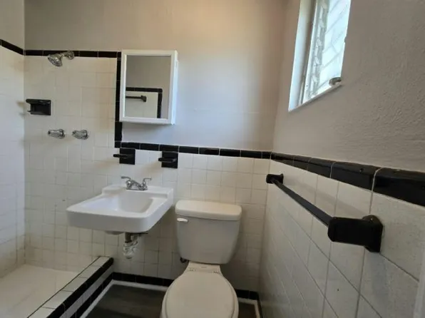 10632 106th Ave N APT 15, Largo, FL 33773