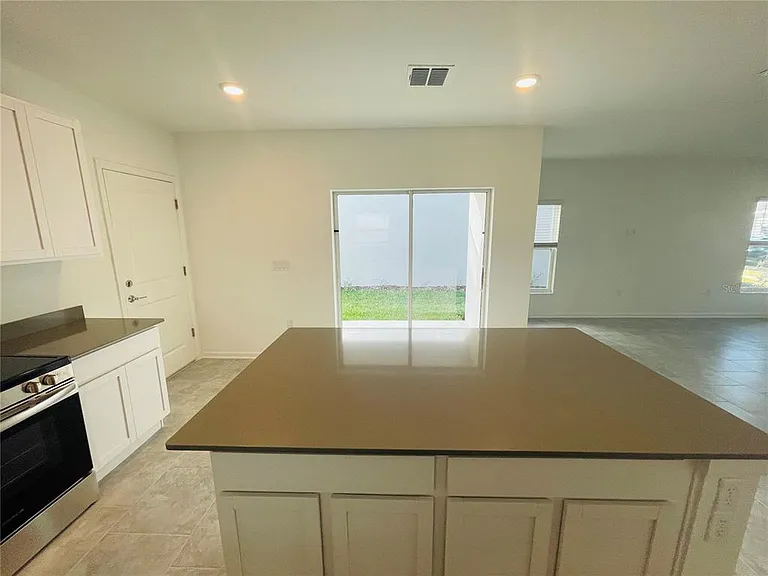 7238 Ivy Tendril Ave — Photo 9