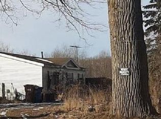 2574 S Porter Rd, Breckenridge, MI 48615