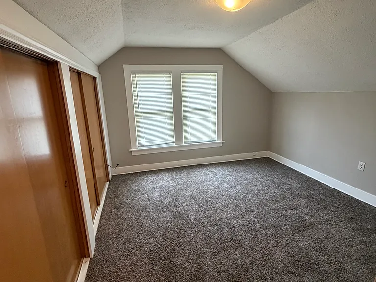 7200 Madison St — Photo 7