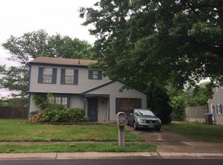 14 Nassau Dr, Willingboro, NJ 08046