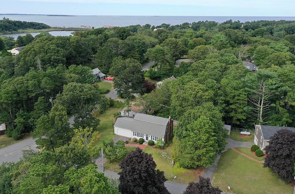1st image of 27 Eel River Cir