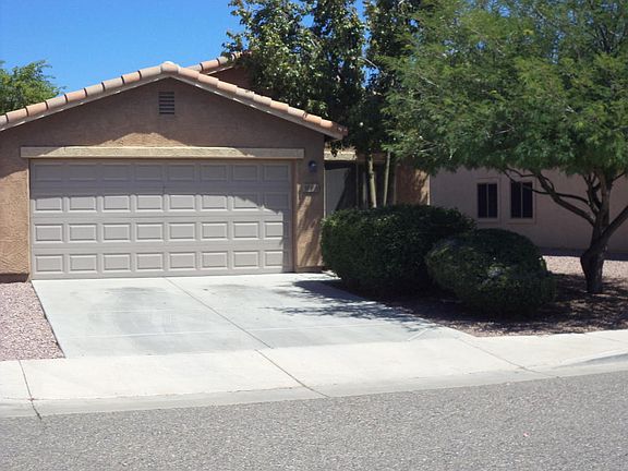 3rd image of 16168 W Custer Ln
