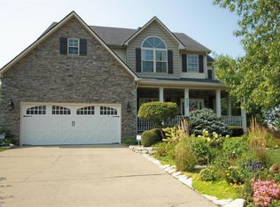 4500 Tangle Hurst Ln, Lexington, KY 40515