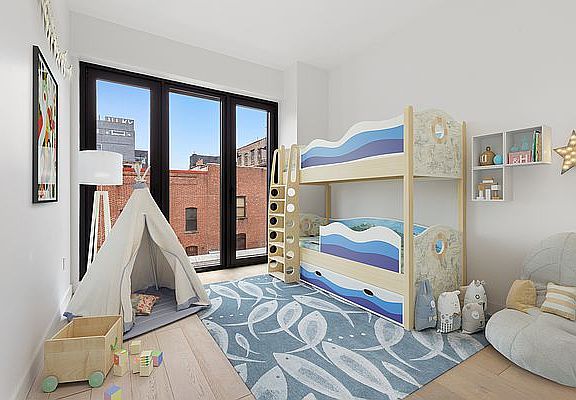 4th image of 510 Driggs Ave #2F