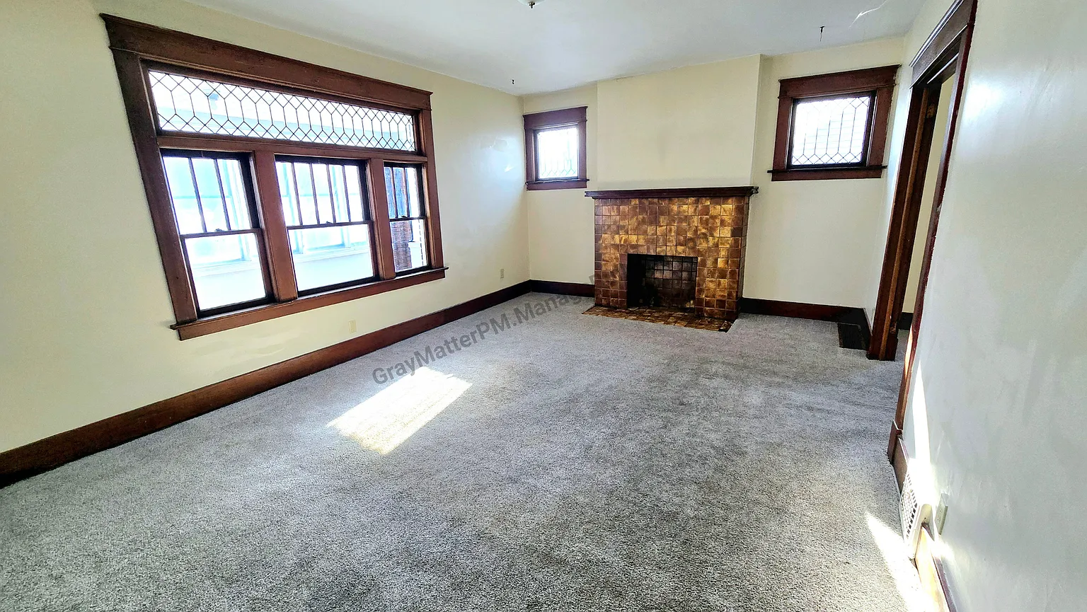 330 Hess Ave #2 photo 1