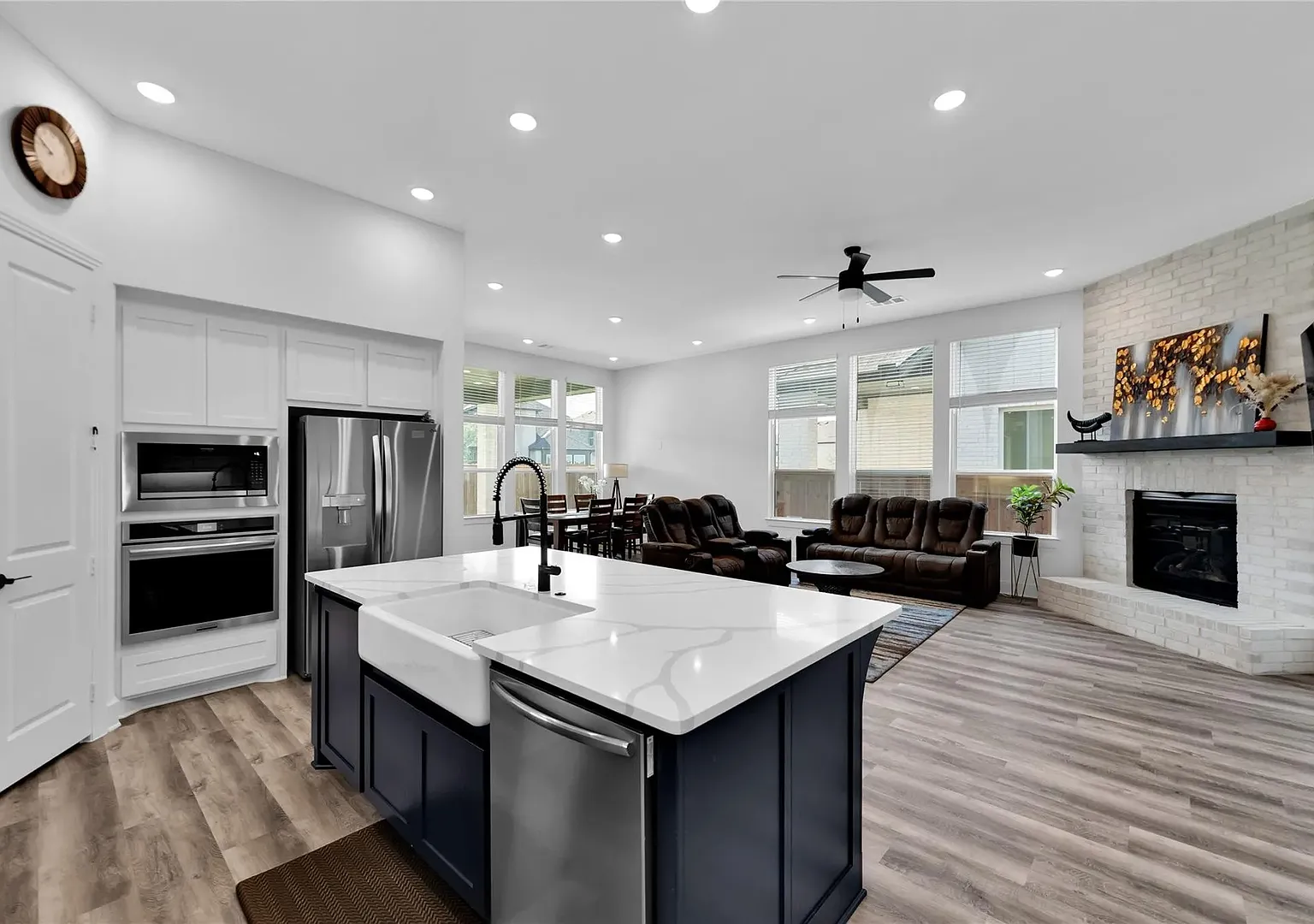 6720 Stags Run — Photo 3