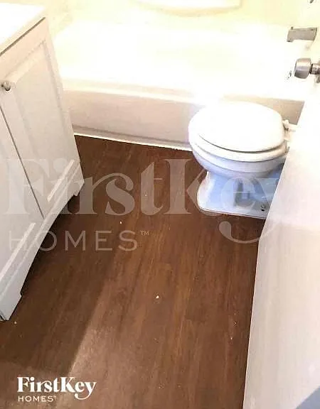 1146 Hinckley St — Photo 7