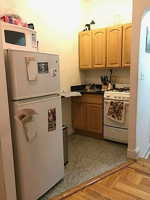 Rented by Pink Stone Realty LLC | media 19