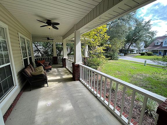 3rd image of 1725 Lilaberry Ln