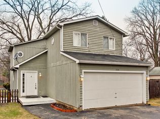 1318 N West End Dr, Round Lake Beach, IL
