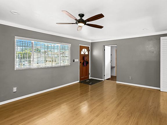 5th image of 16711 Mapes Ave