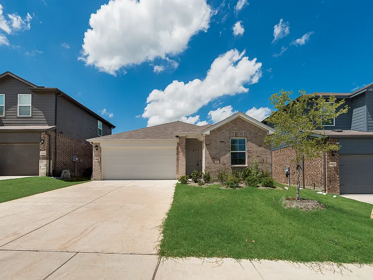 3407 Rendezvous Way — Photo 2
