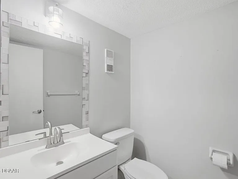 3750 S Atlantic Ave #18 — Photo 8