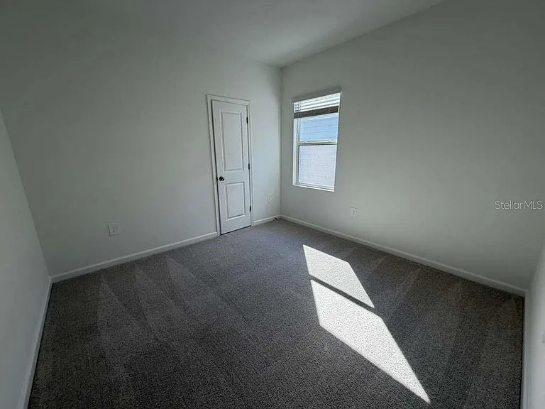 5195 Loyalty Dr — Photo 20