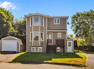 6 Annies Place, Topsail, NL A1W2C6