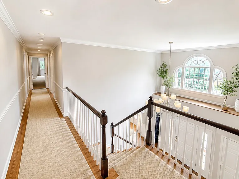 36 Mark Twain Dr — Photo 14