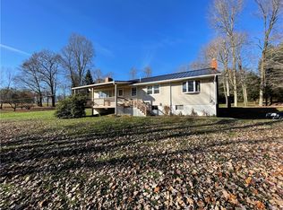 2898 Barkley Church Rd, Vintondale, PA 15961