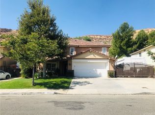 32821 Ridge Top Ln, Castaic, CA 91384