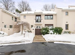 9 Brettagne, Devon, PA 19333