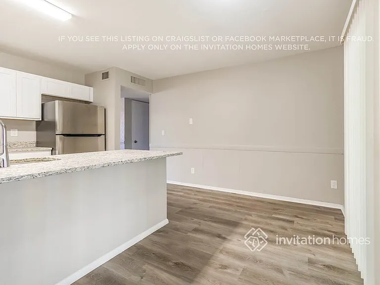 3223 W Acapulco Ln — Photo 5