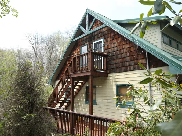 1253 Brookshire Rd APT A, Boone, NC 28607