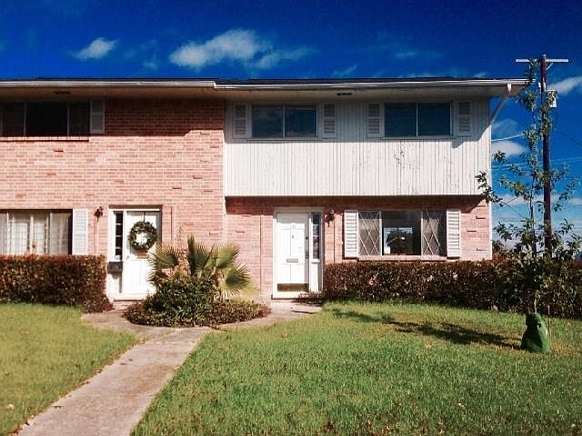 1st image of 101 W Silver Sands Dr #101