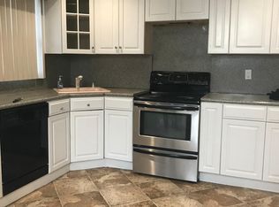 100 Lincoln Ave #1, Yonkers, NY 10704